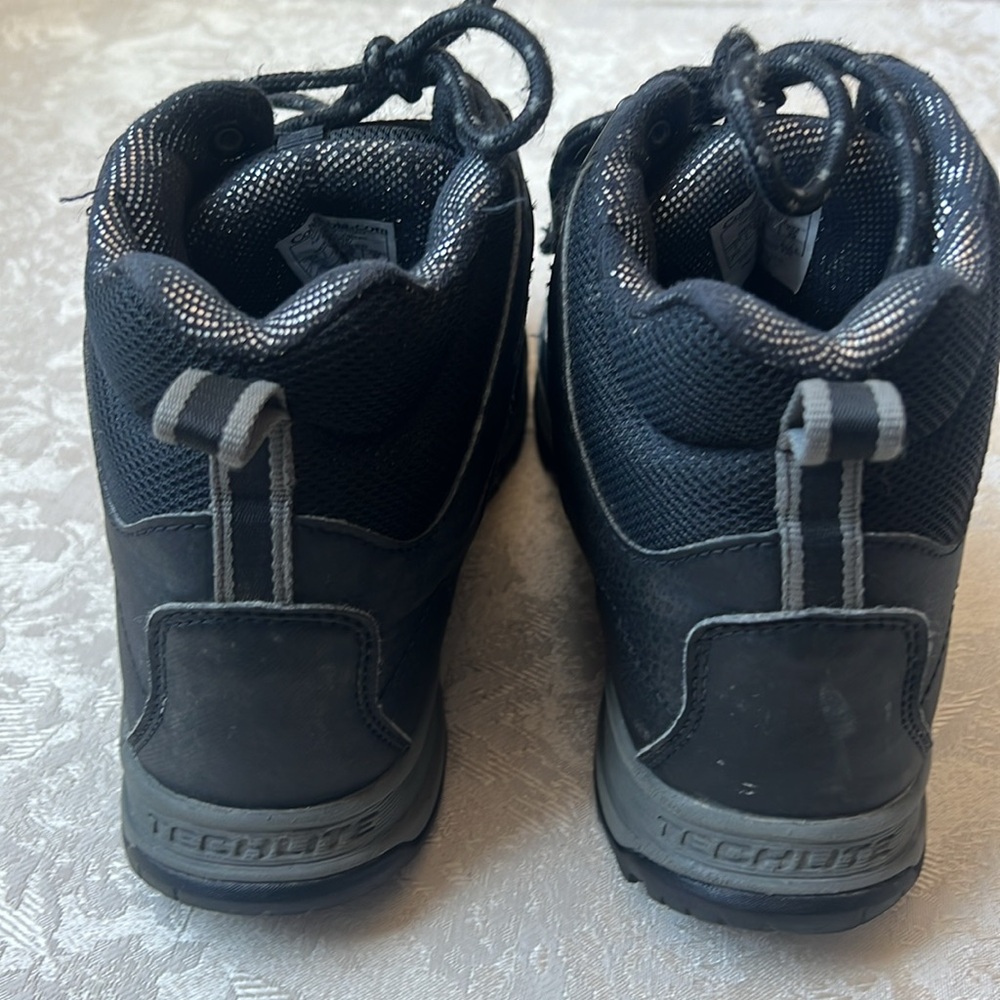 Columbia Techlite Waterproof Hiking Boots - Picture 6 of 11